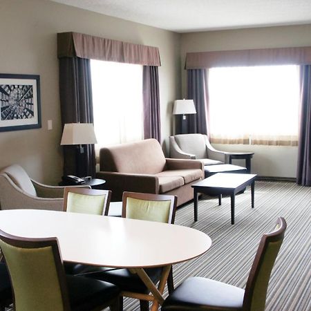 Best Western Plus Fort Saskatchewan Inn & Suites Extérieur photo