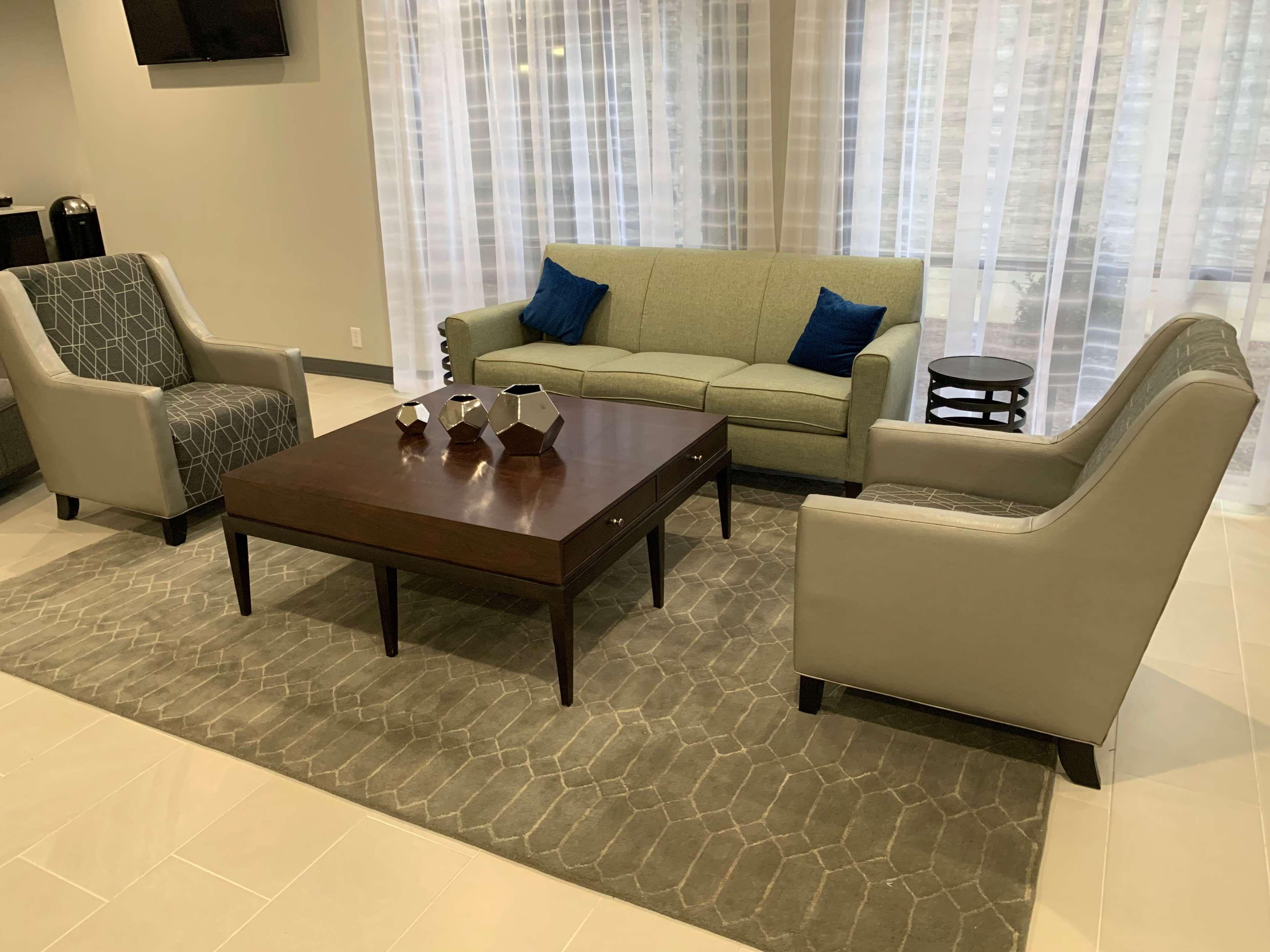 Best Western Plus Fort Saskatchewan Inn & Suites Extérieur photo