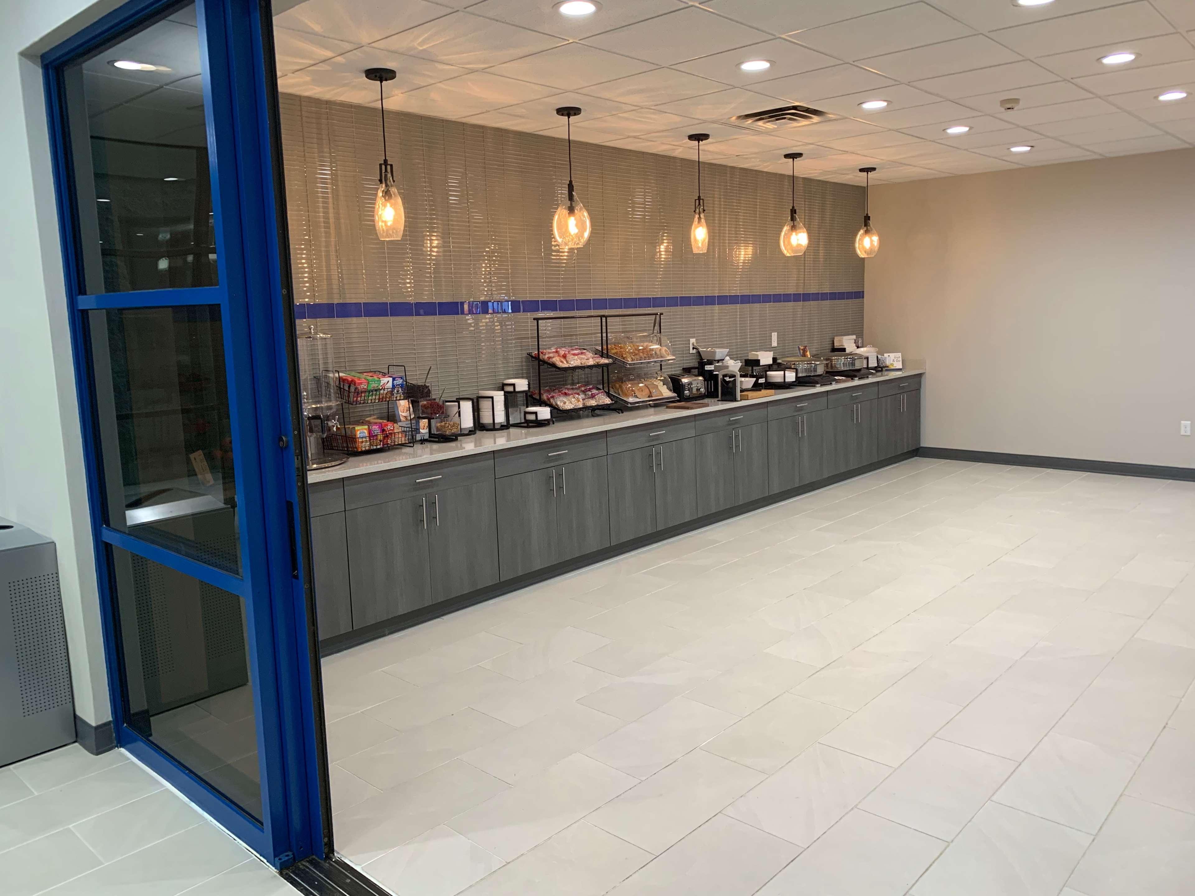 Best Western Plus Fort Saskatchewan Inn & Suites Extérieur photo
