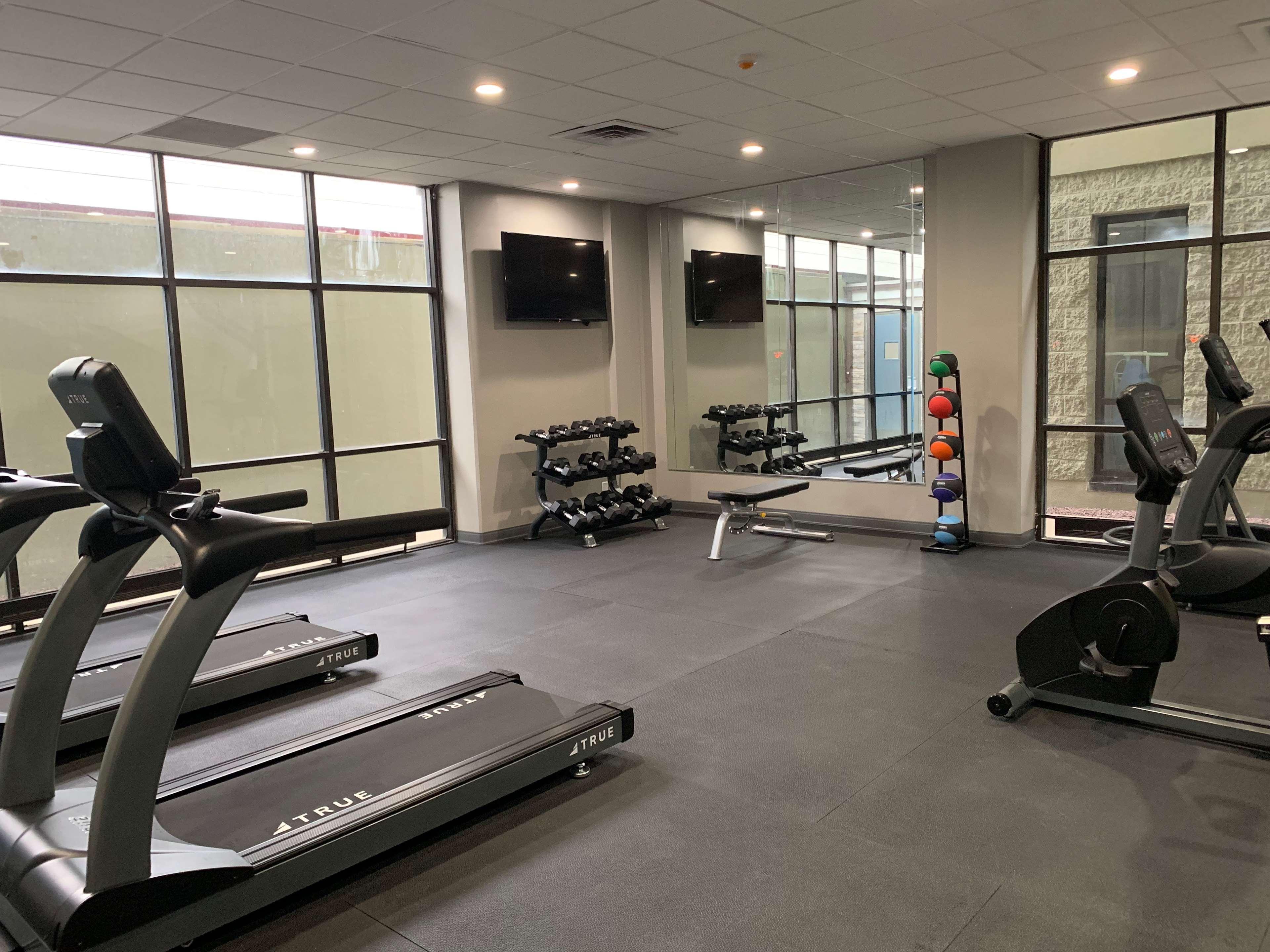 Best Western Plus Fort Saskatchewan Inn & Suites Extérieur photo