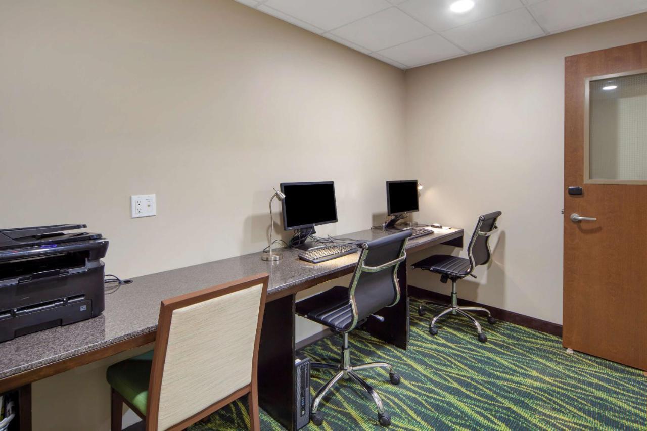 Best Western Plus Fort Saskatchewan Inn & Suites Extérieur photo