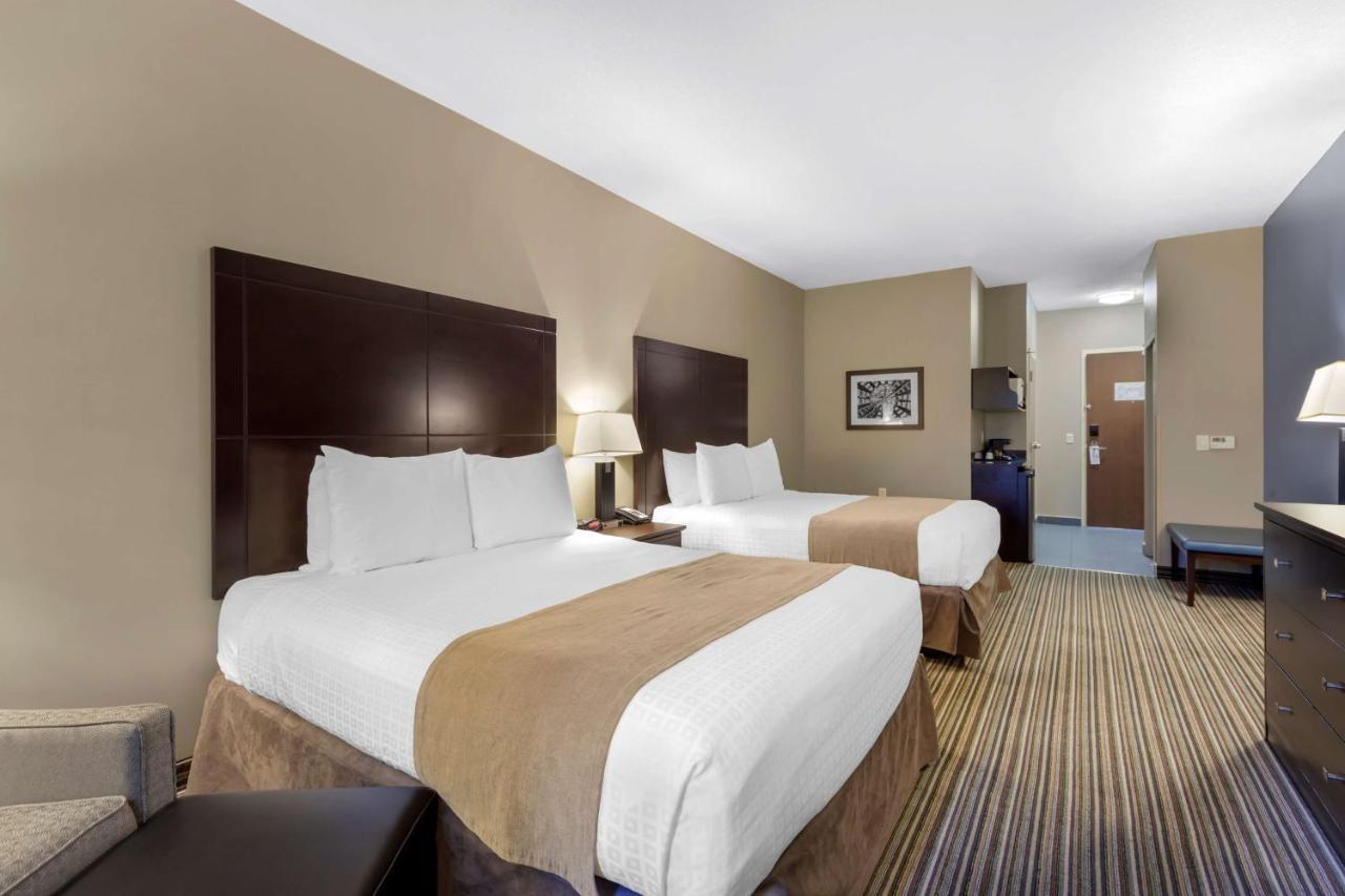 Best Western Plus Fort Saskatchewan Inn & Suites Extérieur photo