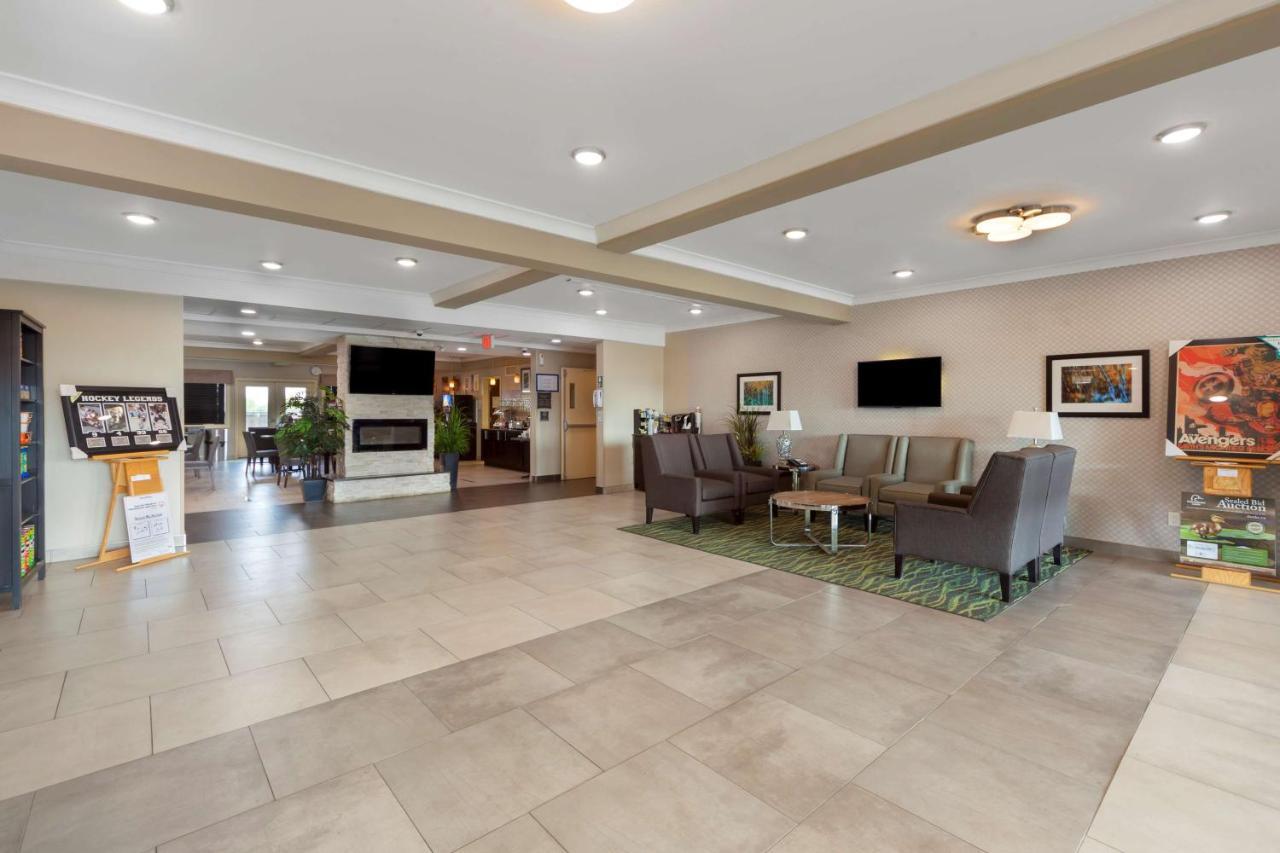 Best Western Plus Fort Saskatchewan Inn & Suites Extérieur photo
