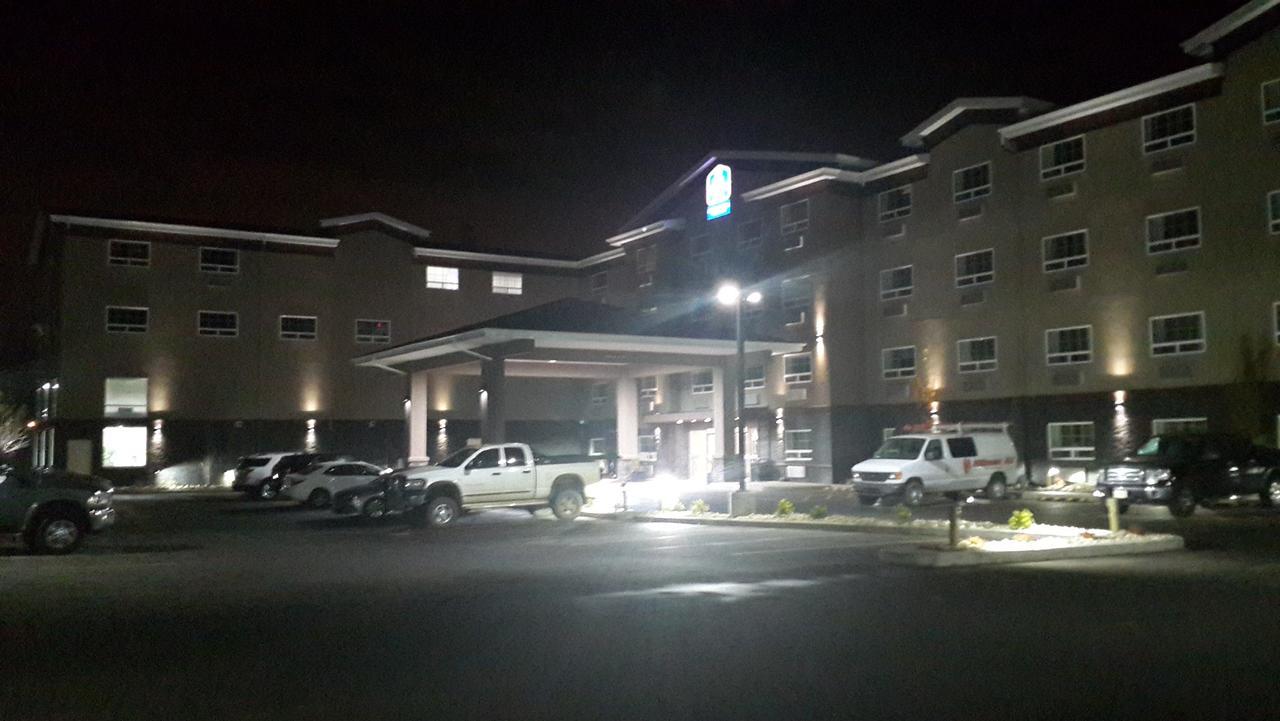 Best Western Plus Fort Saskatchewan Inn & Suites Extérieur photo